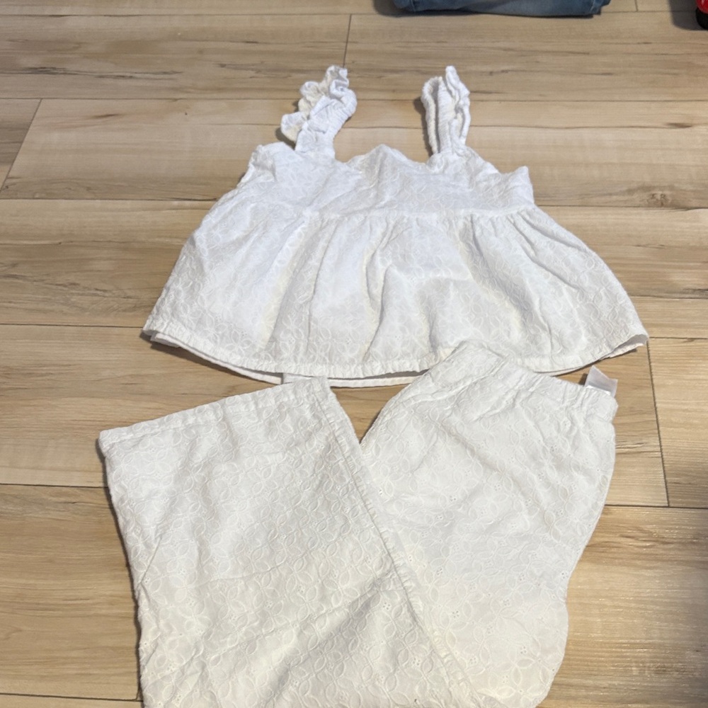 EUC Cupcakes and Cashmere Size 7-8 Matching Tank and Pants Set